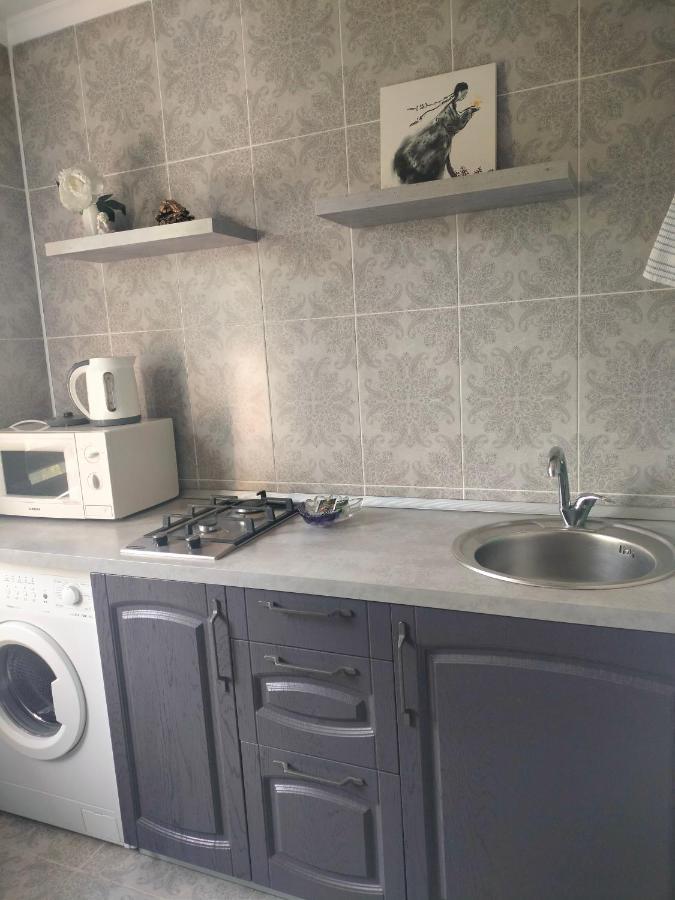 Квартира На Панфилова "Арбат" 1 Комн Almaty Extérieur photo