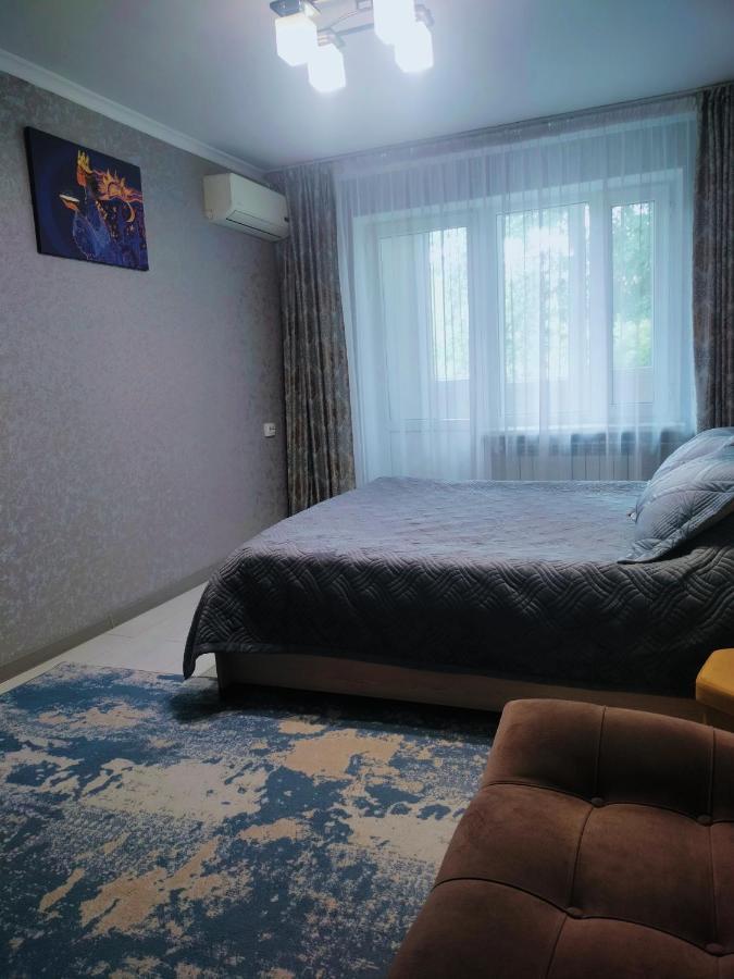 Квартира На Панфилова "Арбат" 1 Комн Almaty Extérieur photo